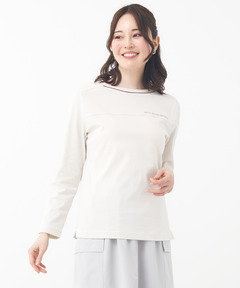 ベージュ