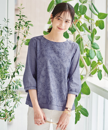レイヤード風  刺繍ブラウス【オンラインショップ限定】