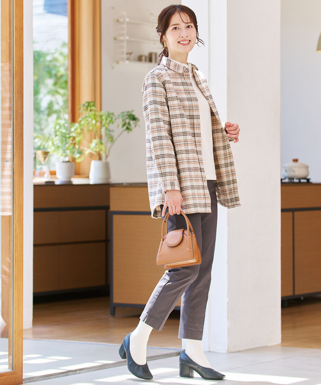 ケーブル柄 ハイネック カットソー