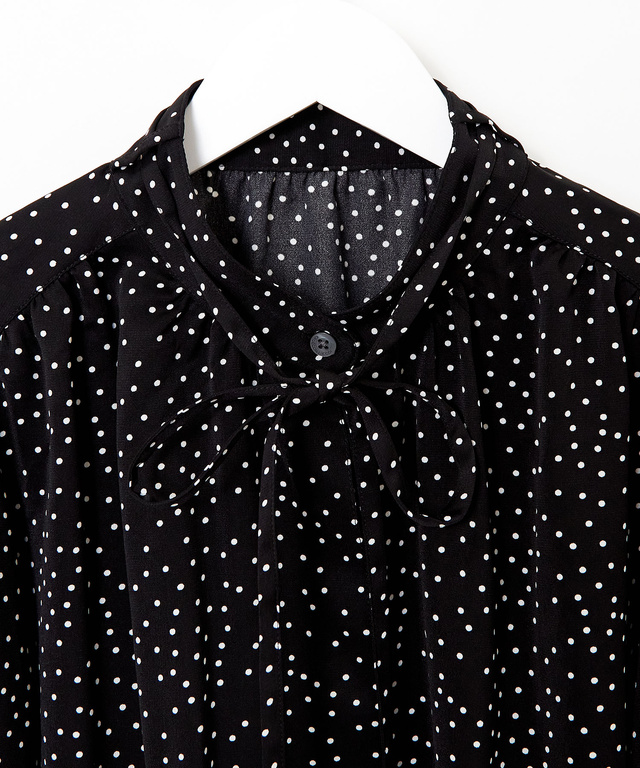 ドット リボンタイ ブラウス【一部店舗限定】