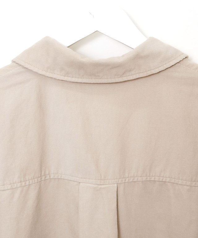 スキッパー デザイン ブラウス