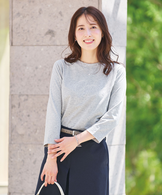 チェーンデザイン ロゴプリント Tシャツ