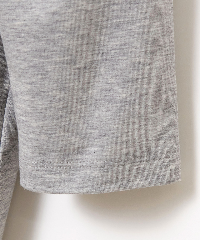 チェーンデザイン ロゴプリント Tシャツ