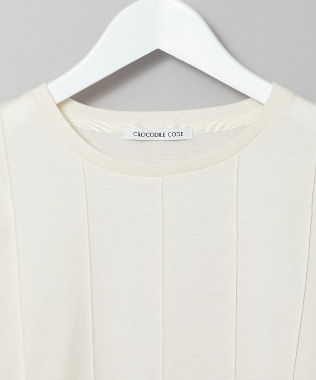 ピンタック リッチ Tシャツ