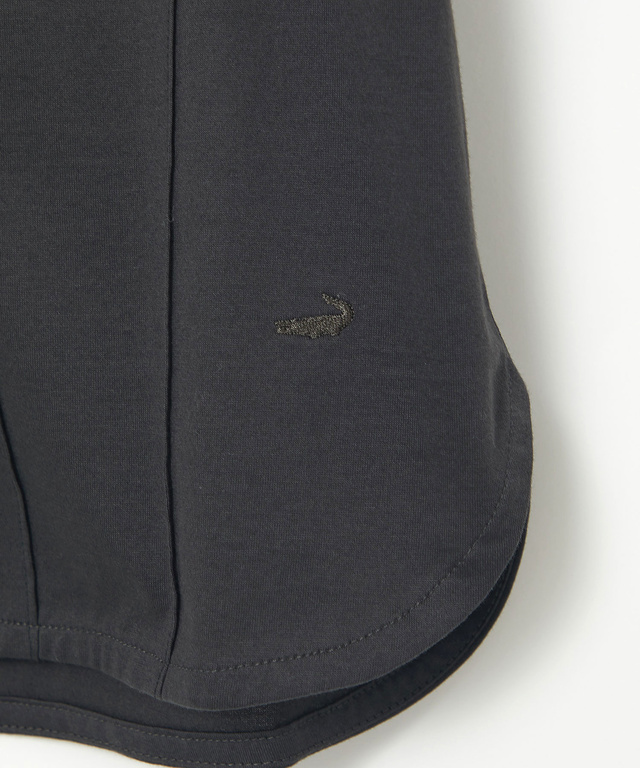 ピンタック リッチ Tシャツ