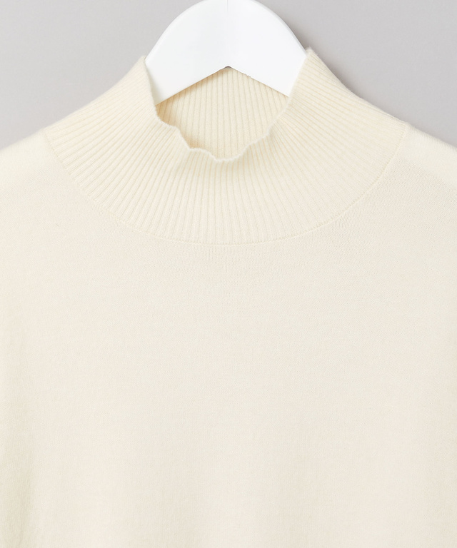 ウールブレンド フレア袖 ハイネック セーター