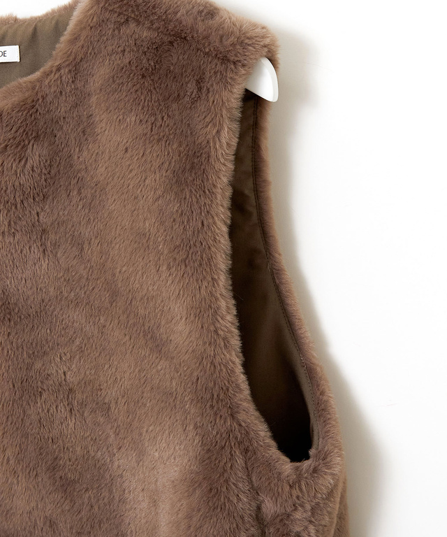 フェイクファー ベスト