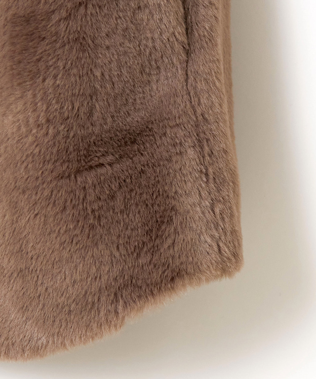 フェイクファー ベスト