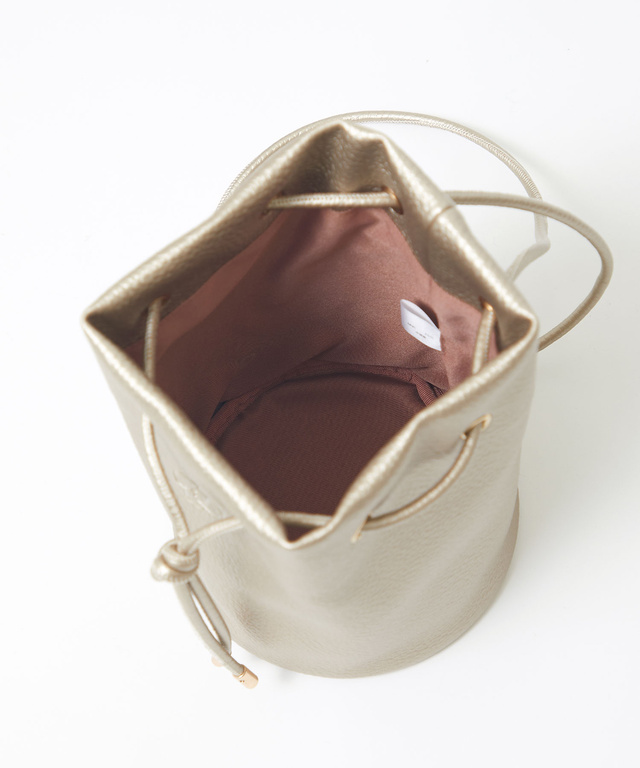 メタリック 巾着 ショルダーバッグ