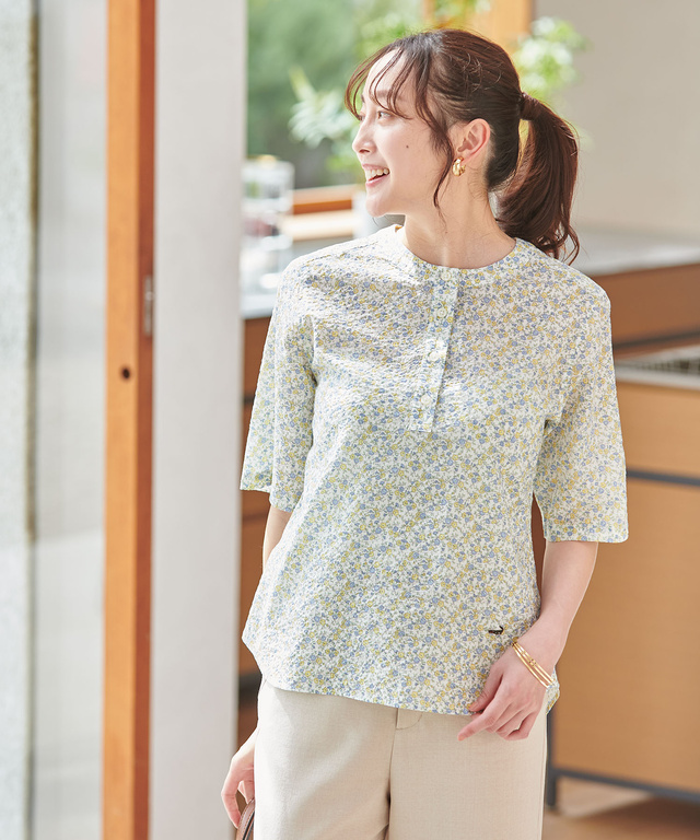 花柄サッカー バンドカラー ブラウス【オンラインショップ限定】