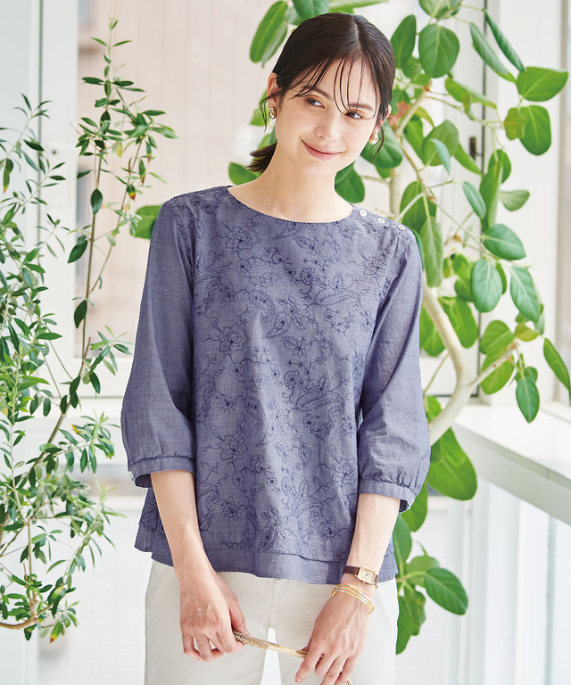レイヤード風 刺繍ブラウス【オンラインショップ限定】