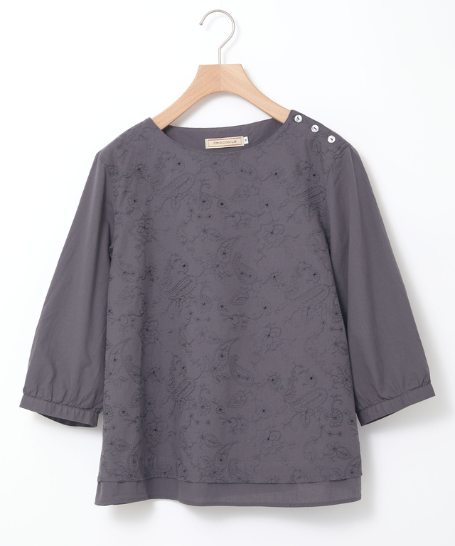 レイヤード風 刺繍ブラウス【オンラインショップ限定】