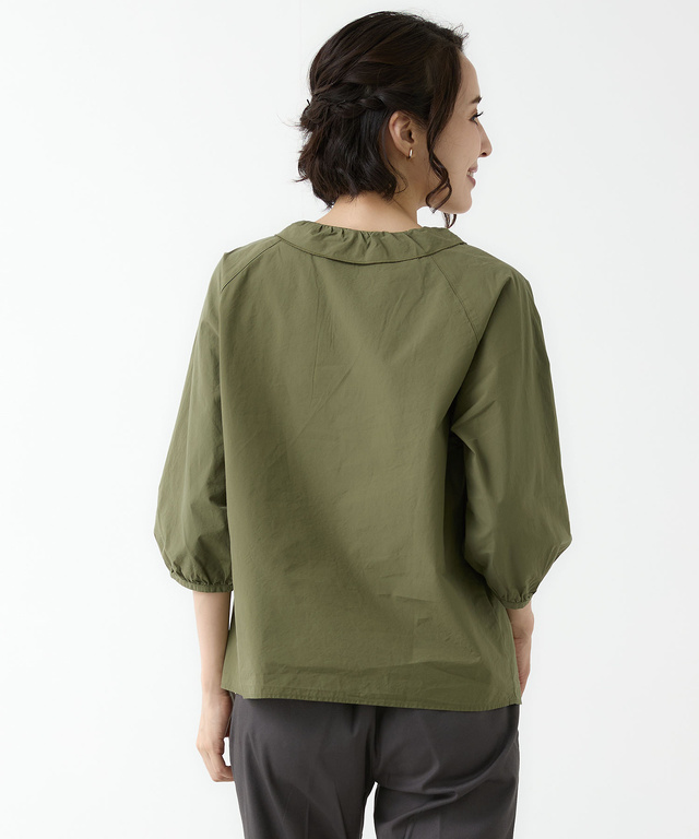 フリルカラー プルオーバー ブラウス