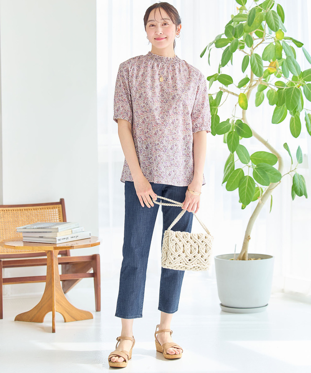 小花柄 シャーリング ブラウス【オンラインショップ・一部店舗限定】