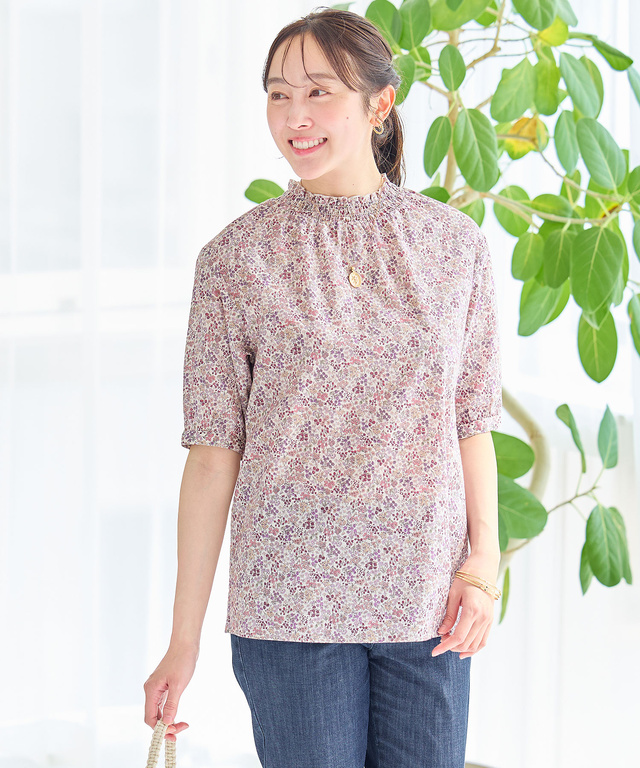 小花柄 シャーリング ブラウス【オンラインショップ・一部店舗限定】