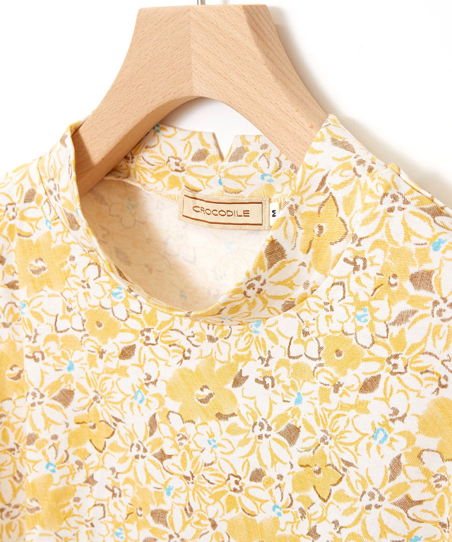 花柄 七分袖 ハイネックカットソー