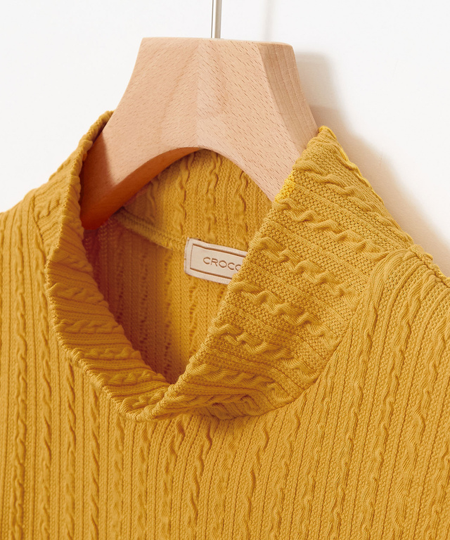 ケーブル柄 ハイネック カットソー