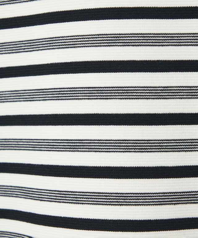 スクエアネック ボーダー プルオーバー　