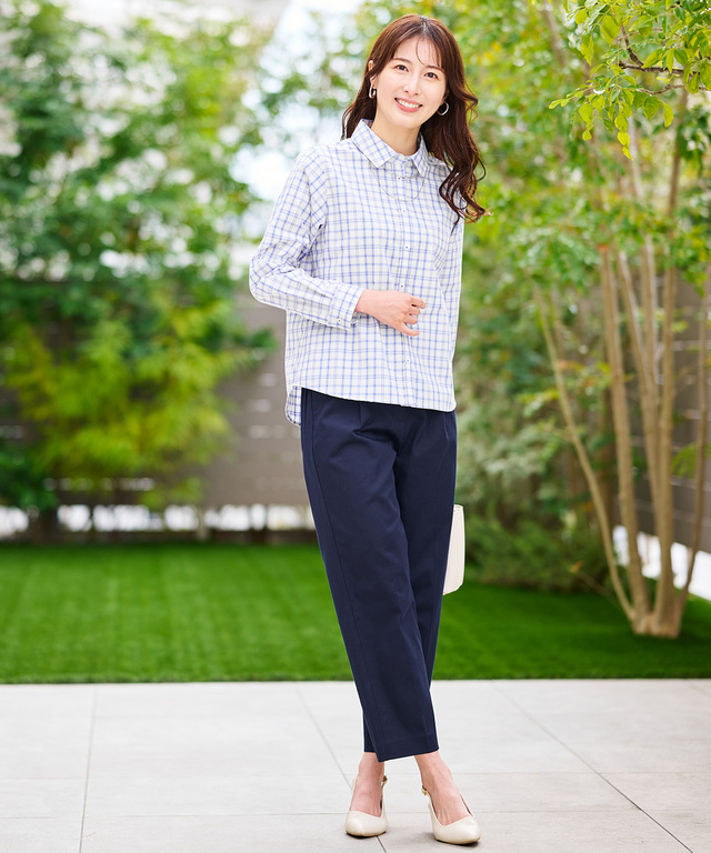 センタープレス タック パンツ