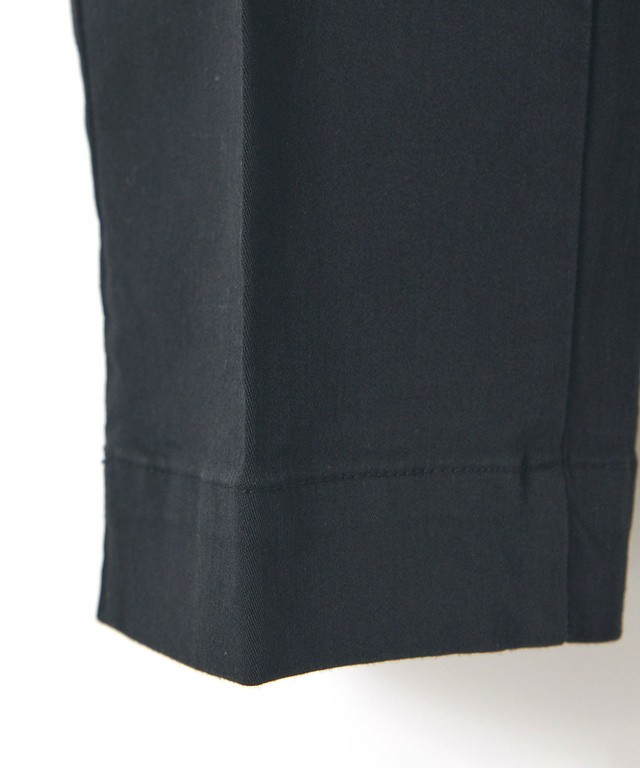 スティック パンツ