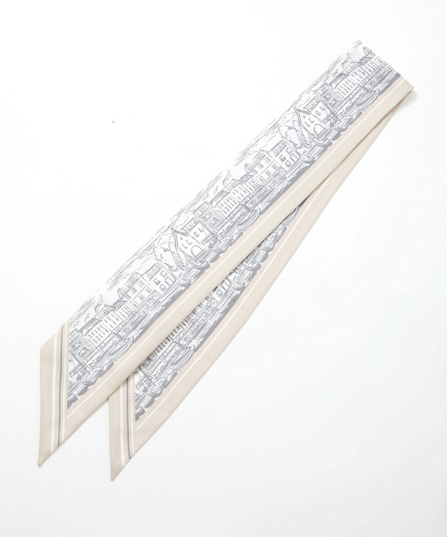 剣先型 プリント スカーフ