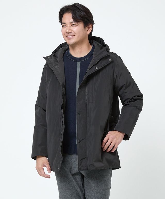 メモリー素材 ダウン ジャケット