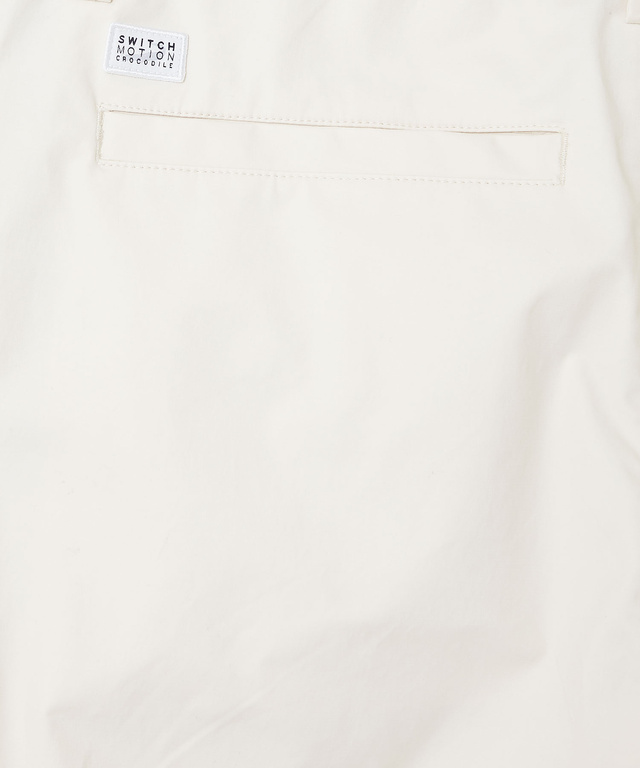 ストレッチ テーパード パンツ