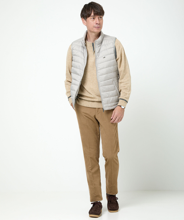 スタンドカラー ダウン ベスト