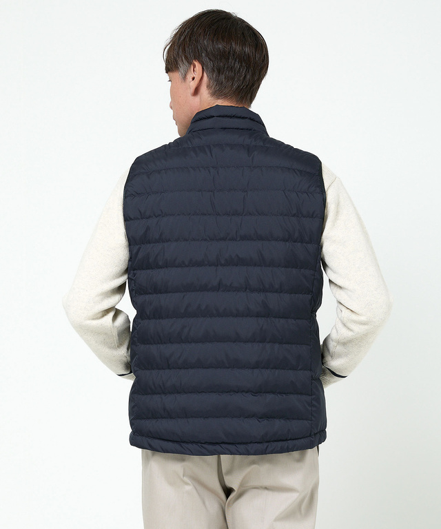 スタンドカラー ダウン ベスト