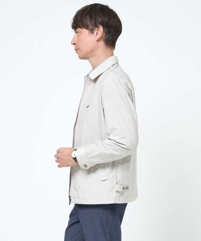 デイリーライトブルゾン