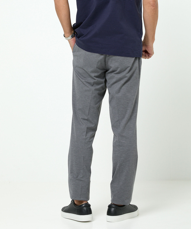 ポンチ素材 ストレート パンツ