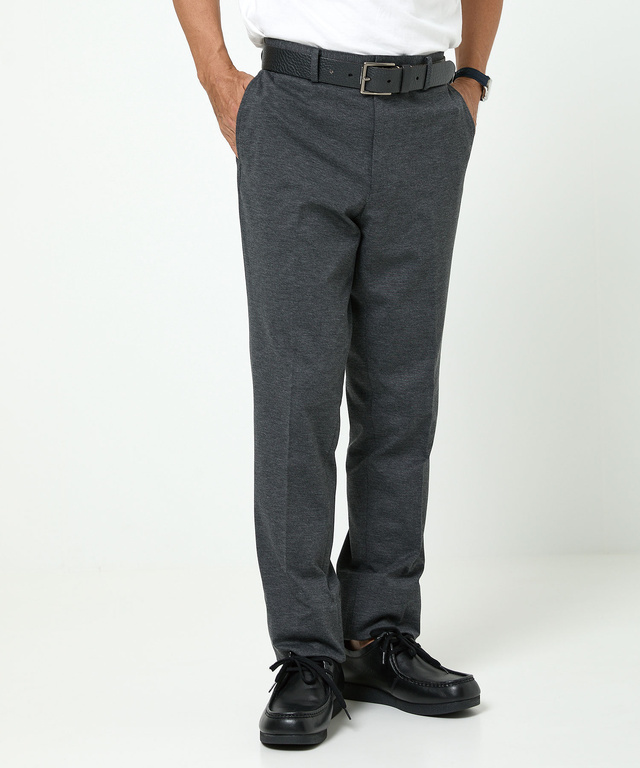 ポンチ素材 ストレート パンツ