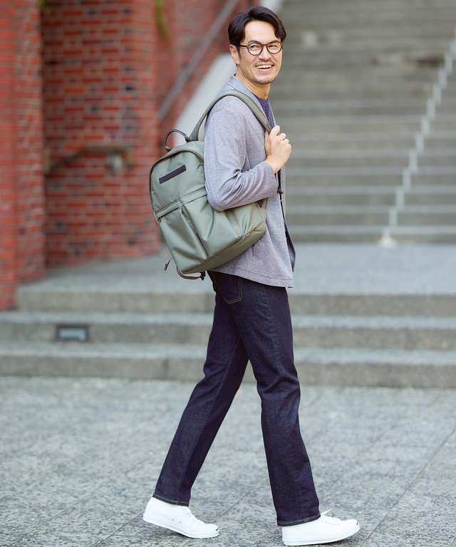 ダブルポケット デザイン リュック