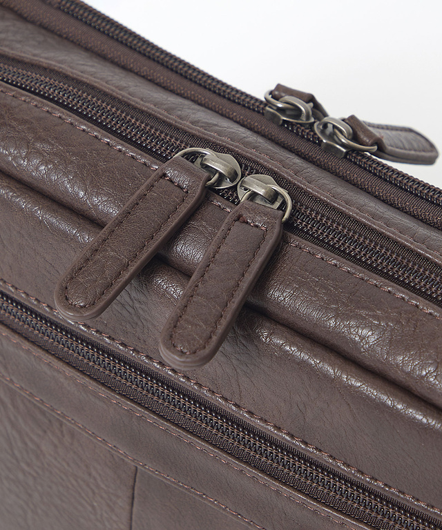 合成皮革 切り替え ショルダーバッグ