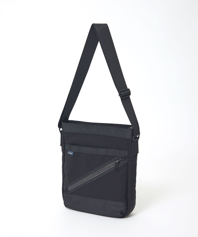 ナイロン ジップデザイン ショルダーバッグ