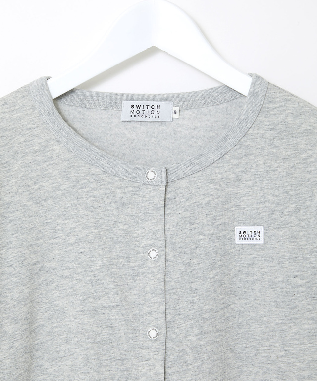 サテンテープ クルーネック カーディガン【吸汗速乾】