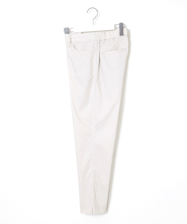 ストレッチ テーパード パンツ